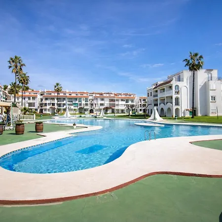 Romana Pool View Pet Friendly -