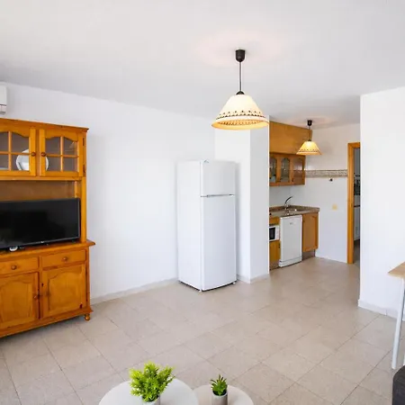 Romana Pool View Pet Friendly - アパート